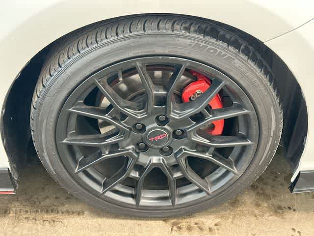 Used 2020 Toyota Camry TRD FWD image 5