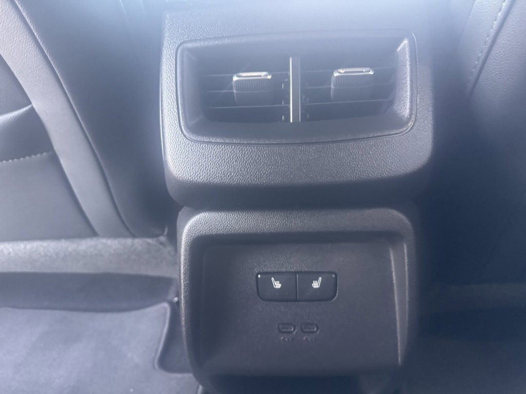 Used 2024 Chevrolet Equinox EV RS w/ Active Safety Package 3 image 21