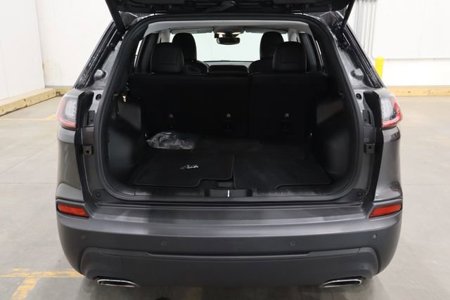 Used 2021 Jeep Cherokee Latitude Lux w/ Comfort/Convenience Group image 13