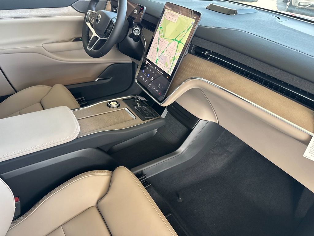 New 2026 Volvo EX90 Plus image 16