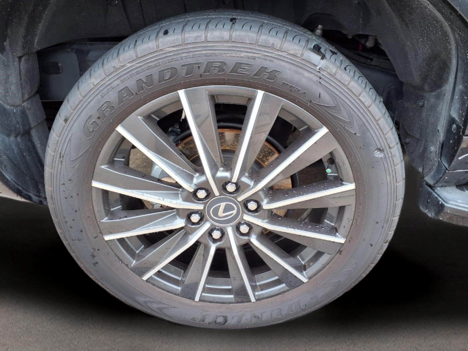 Used 2024 Lexus GX 550 w/ Accessory Package (2T) AWD/4WD image 5