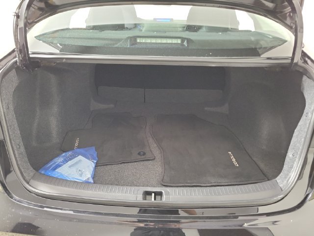 Used 2026 Toyota Corolla LE FWD image 10