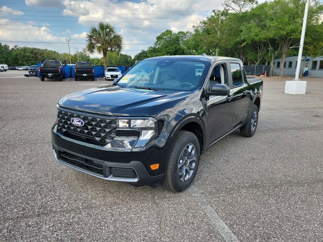 New 2026 Ford Maverick XLT image 3