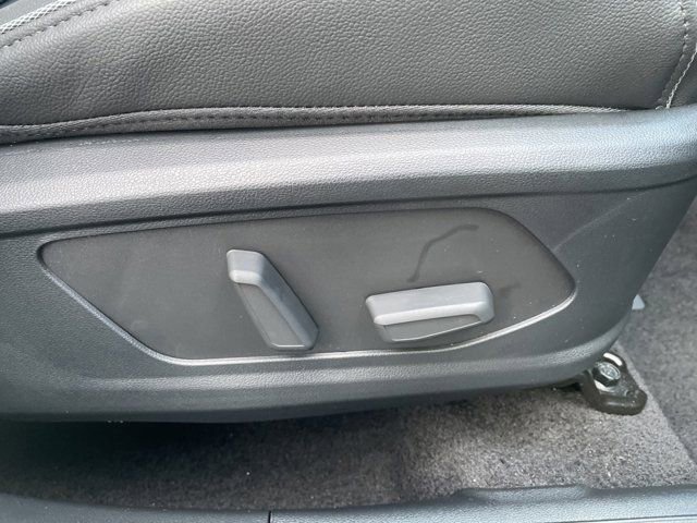 New 2026 Hyundai Tucson Limited image 11