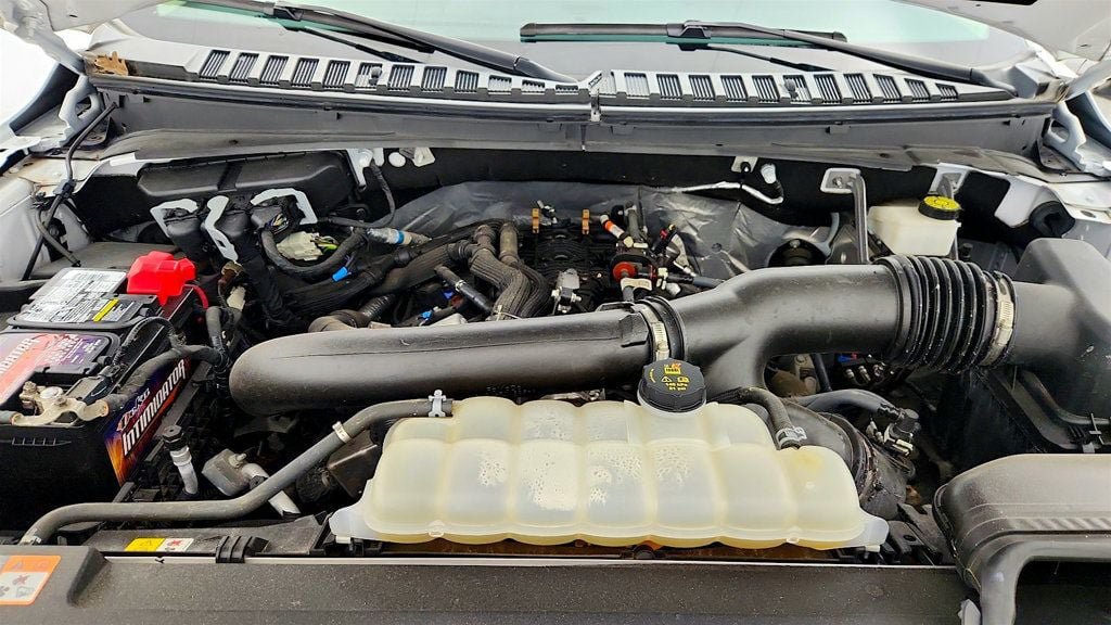Used 2022 Ford Expedition Limited AWD/4WD image 26