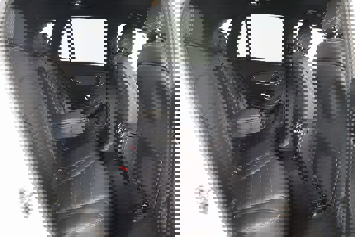 Used 2022 Mercedes-Benz GLC 300 4MATIC w/ Driver Assistance Package image 13