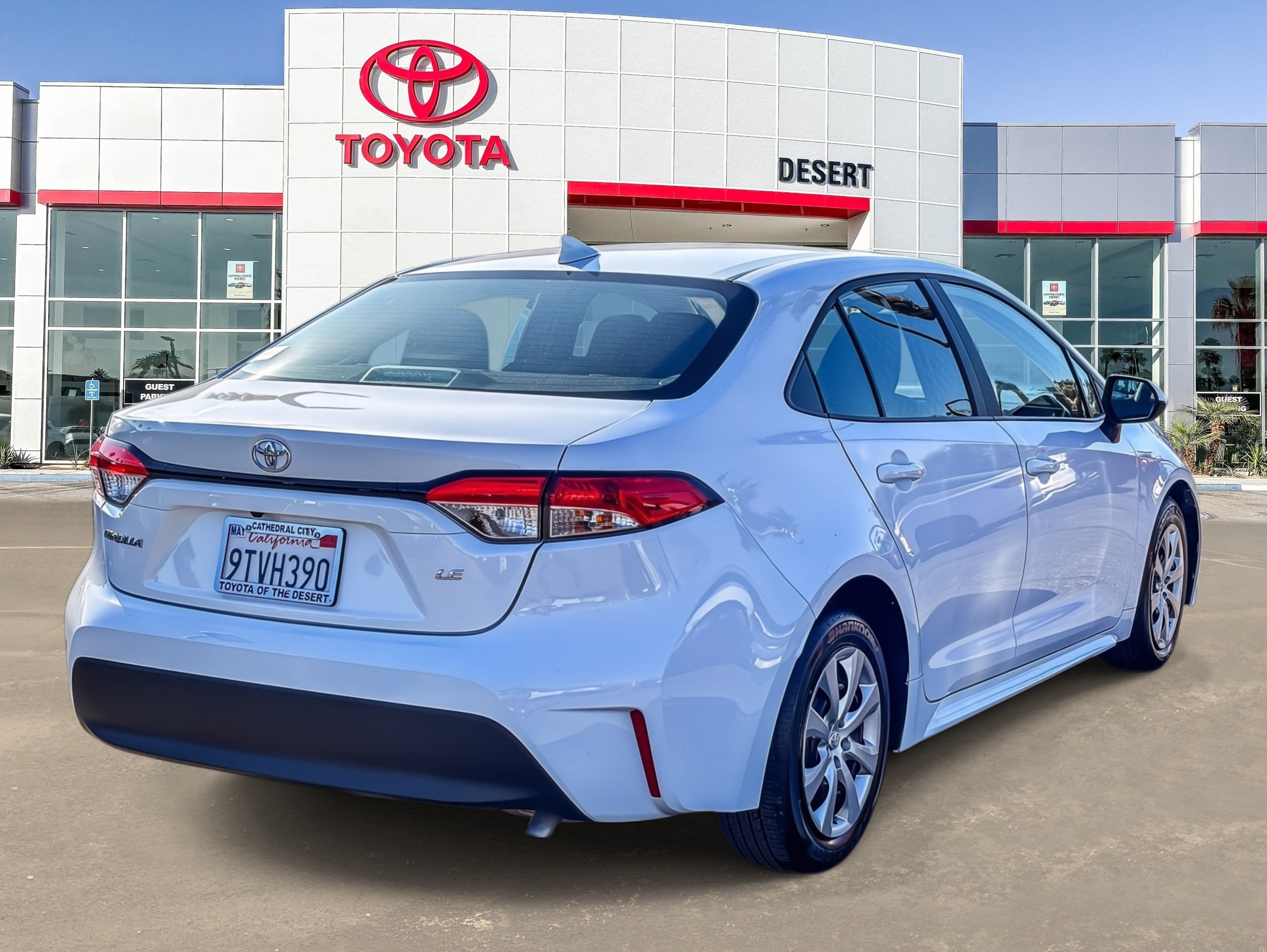 Certified 2025 Toyota Corolla LE FWD image 7