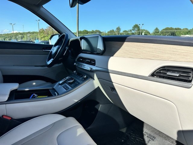 Used 2022 Hyundai Palisade SEL w/ 8P Bench Seat Package image 30