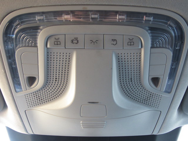 Used 2023 Mercedes-Benz Metris Passenger image 27