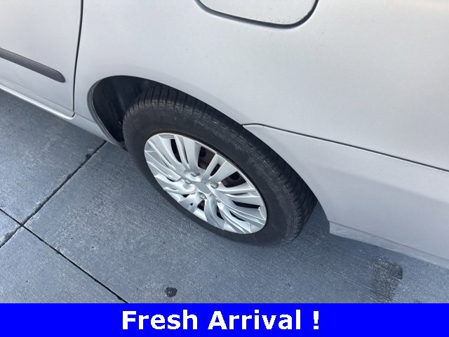 Used 2005 Toyota Corolla CE image 10