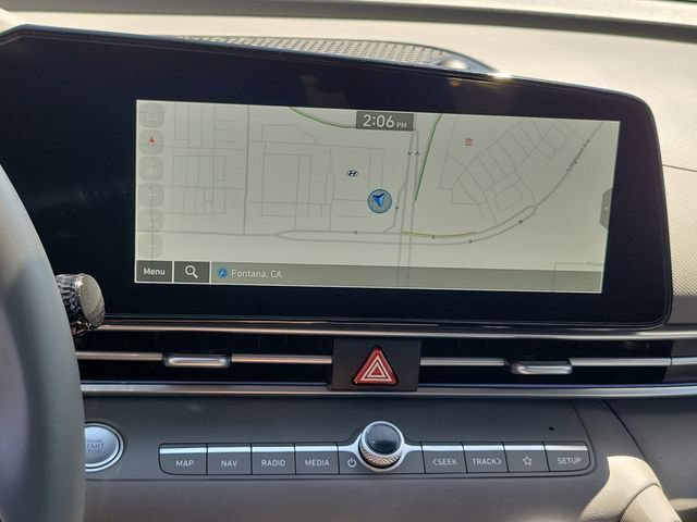 Certified 2025 Hyundai Elantra SEL FWD image 11