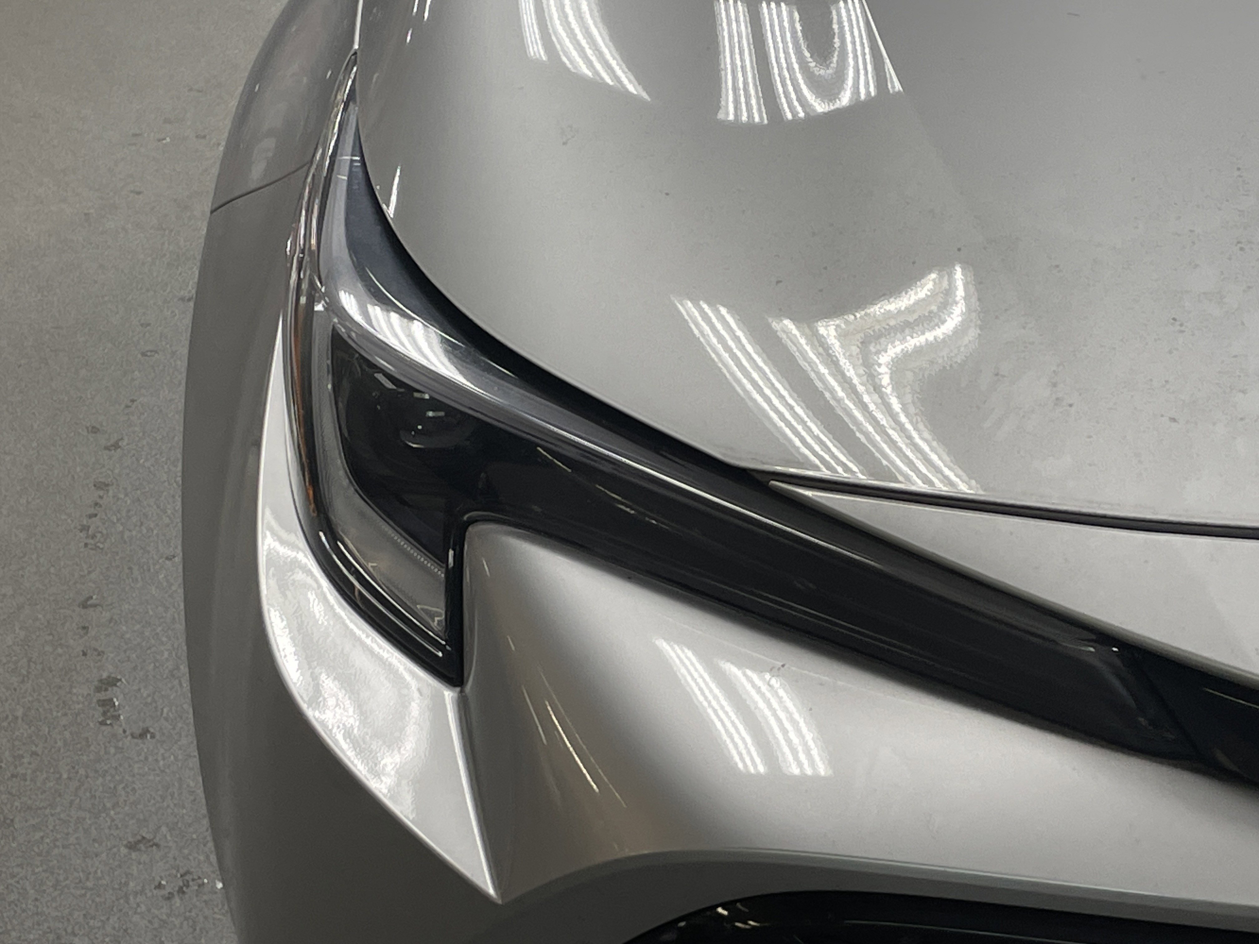 Used 2025 Toyota Corolla SE image 5