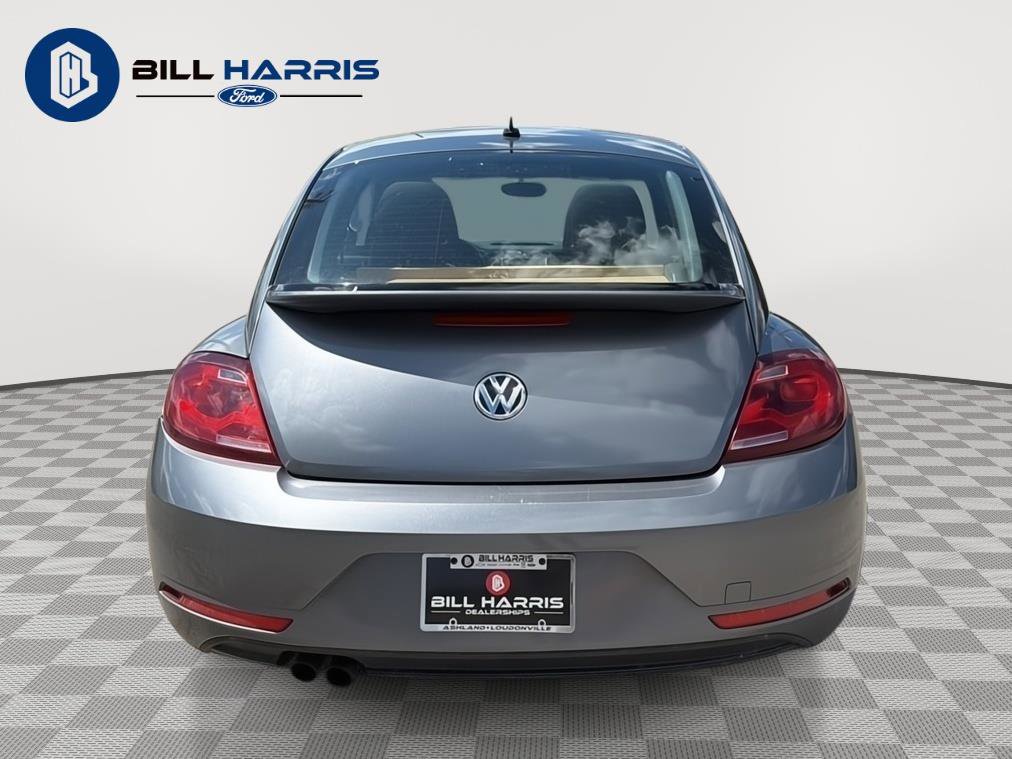 Used 2018 Volkswagen Beetle 2.0T S FWD image 6