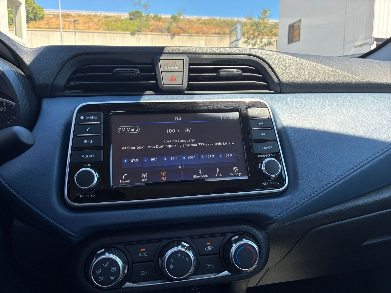 Used 2025 Nissan Versa SV FWD image 20