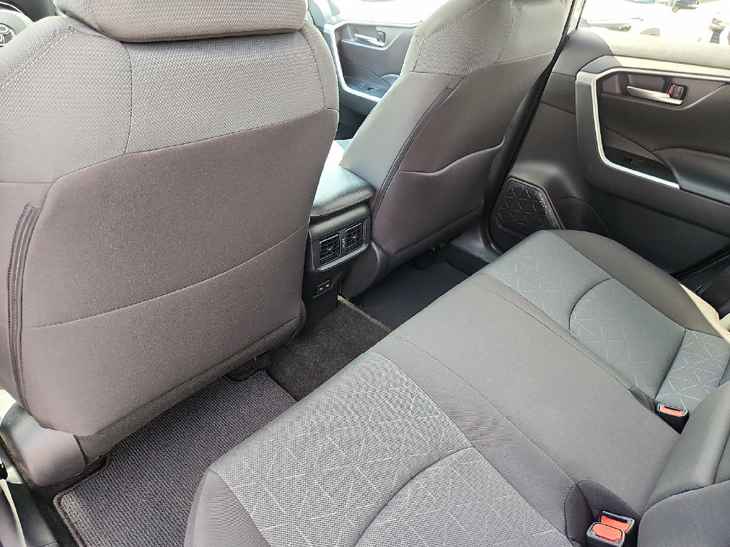 Certified 2024 Toyota RAV4 XLE AWD/4WD image 11