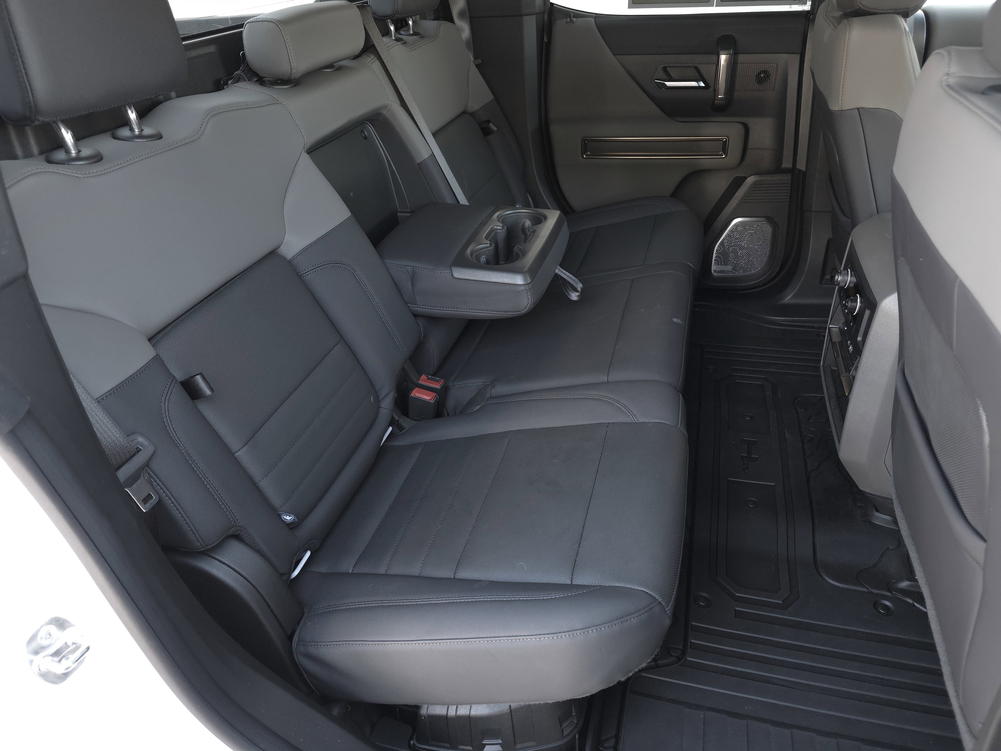 Used 2025 GMC Hummer EV 3X w/ Battery Pack, 24 Module Pack image 39