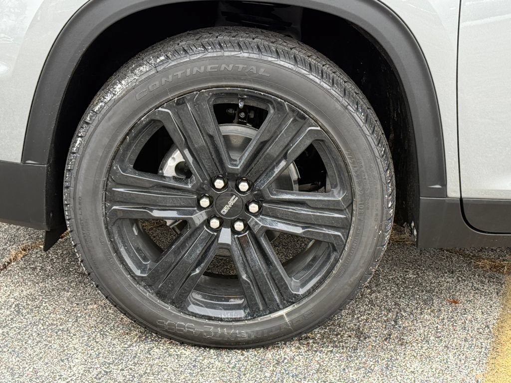 New 2026 GMC Acadia Elevation w/ Black Edition FWD image 7