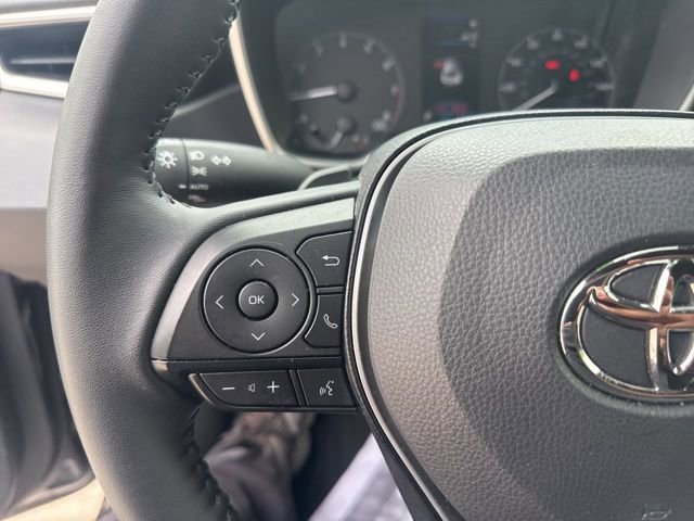 Certified 2025 Toyota Corolla SE FWD image 13