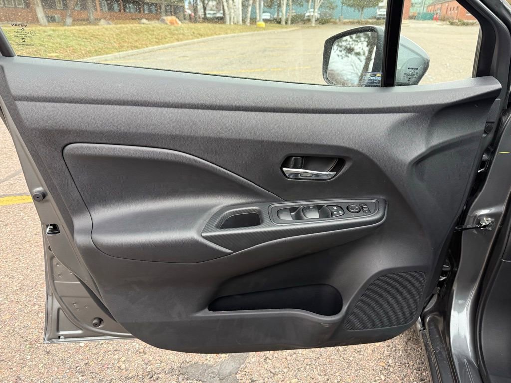 New 2025 Nissan Versa SV image 12