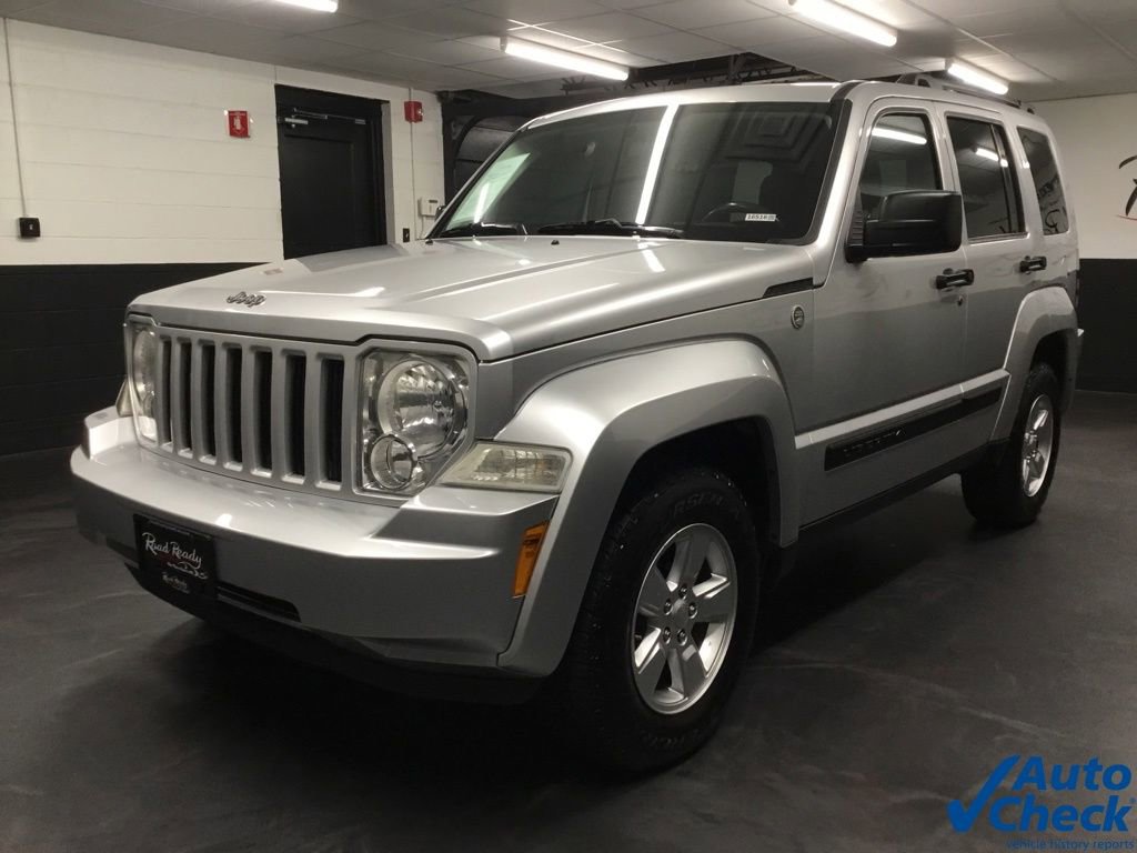 Used 2012 Jeep Liberty Sport w/ Popular Equipment Group AWD/4WD image 5