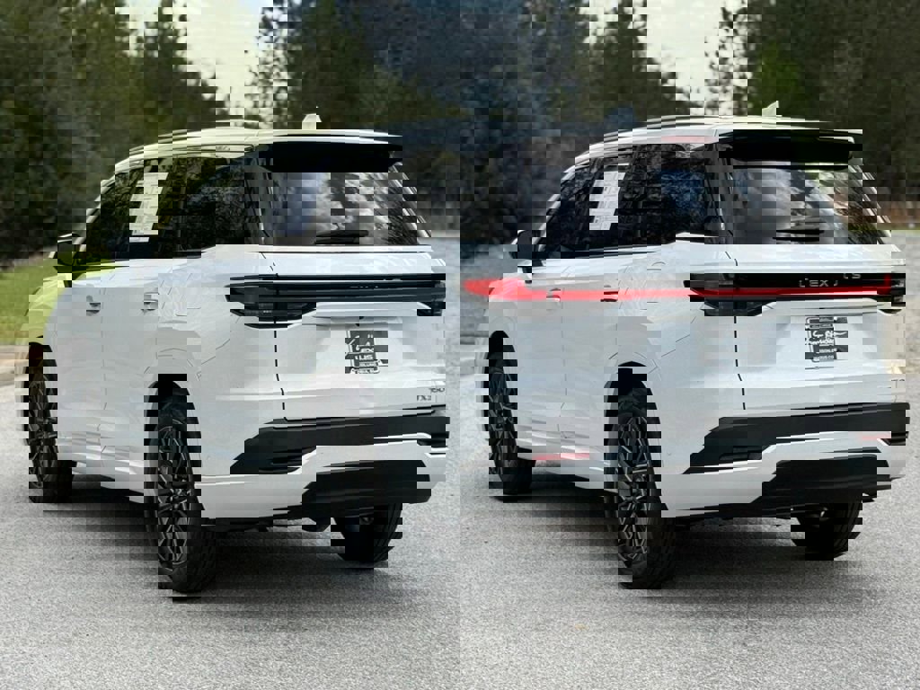 Certified 2024 Lexus TX 350 FWD w/ Captains Chair Package image 11