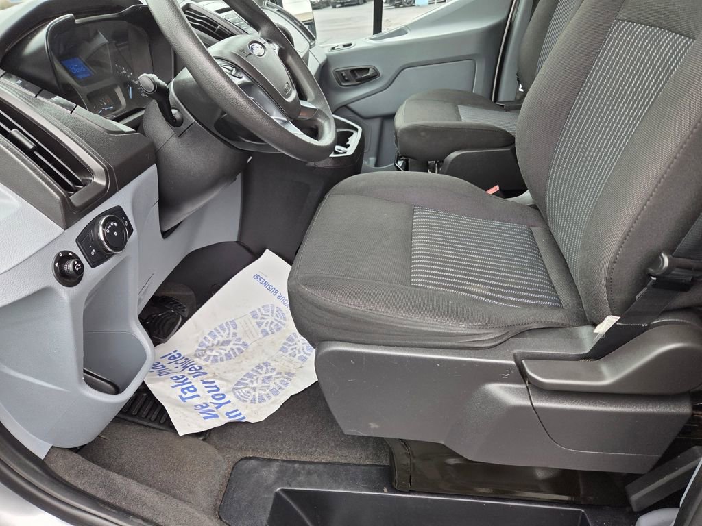 Used 2019 Ford Transit 350 XLT image 14