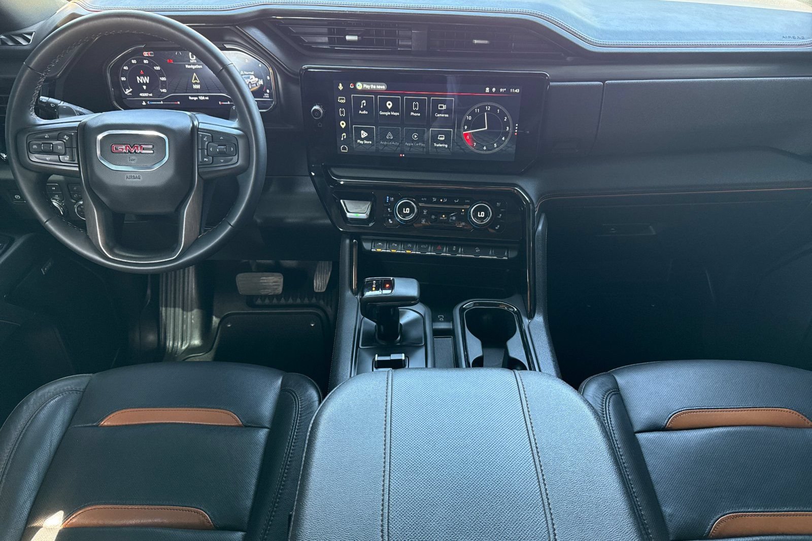 Used 2025 GMC Sierra 1500 AT4 AWD/4WD image 15