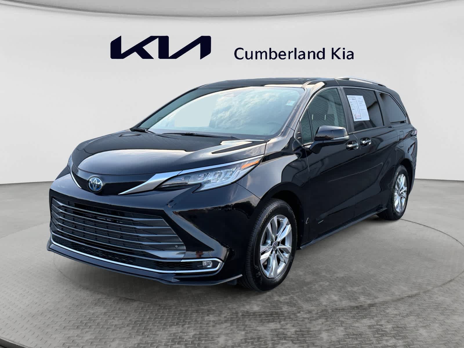 Used 2024 Toyota Sienna Limited