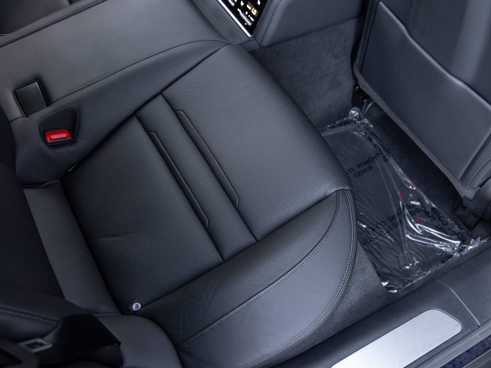 Certified 2022 Porsche Panamera 4S AWD/4WD image 52