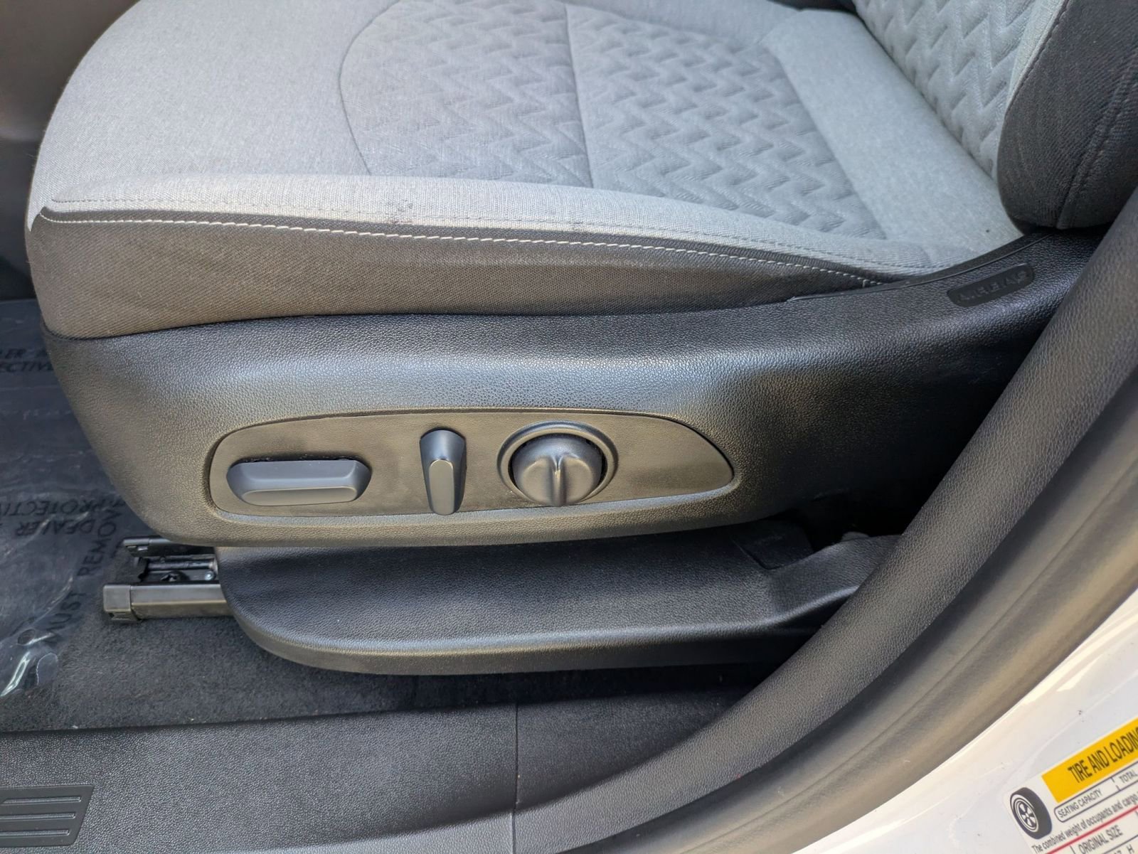 Certified 2023 Chevrolet Equinox LS w/ LS Convenience Package FWD image 22