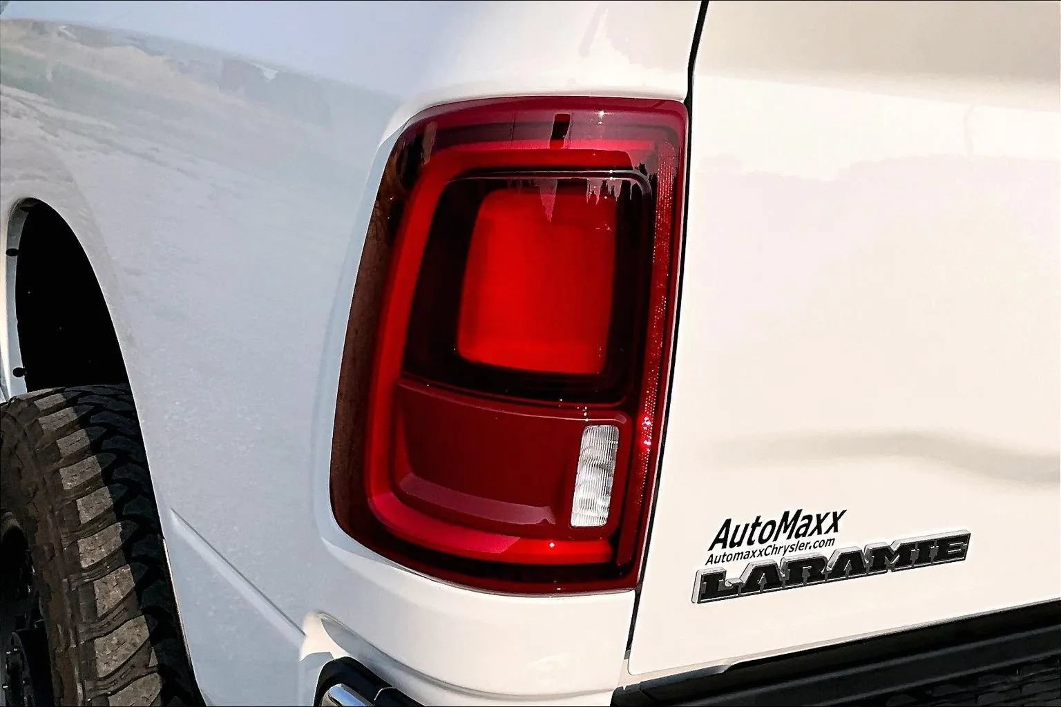 Used 2025 RAM 2500 Laramie w/ Towing Technology Group AWD/4WD image 24