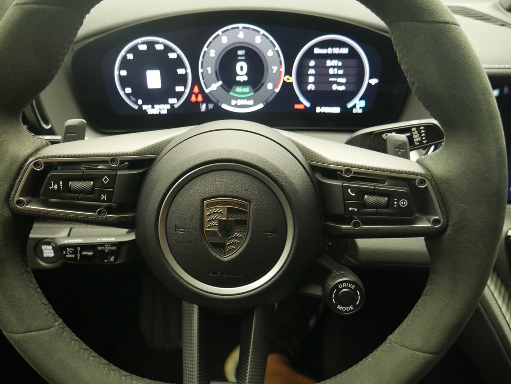 Certified 2025 Porsche Panamera Turbo AWD/4WD image 31