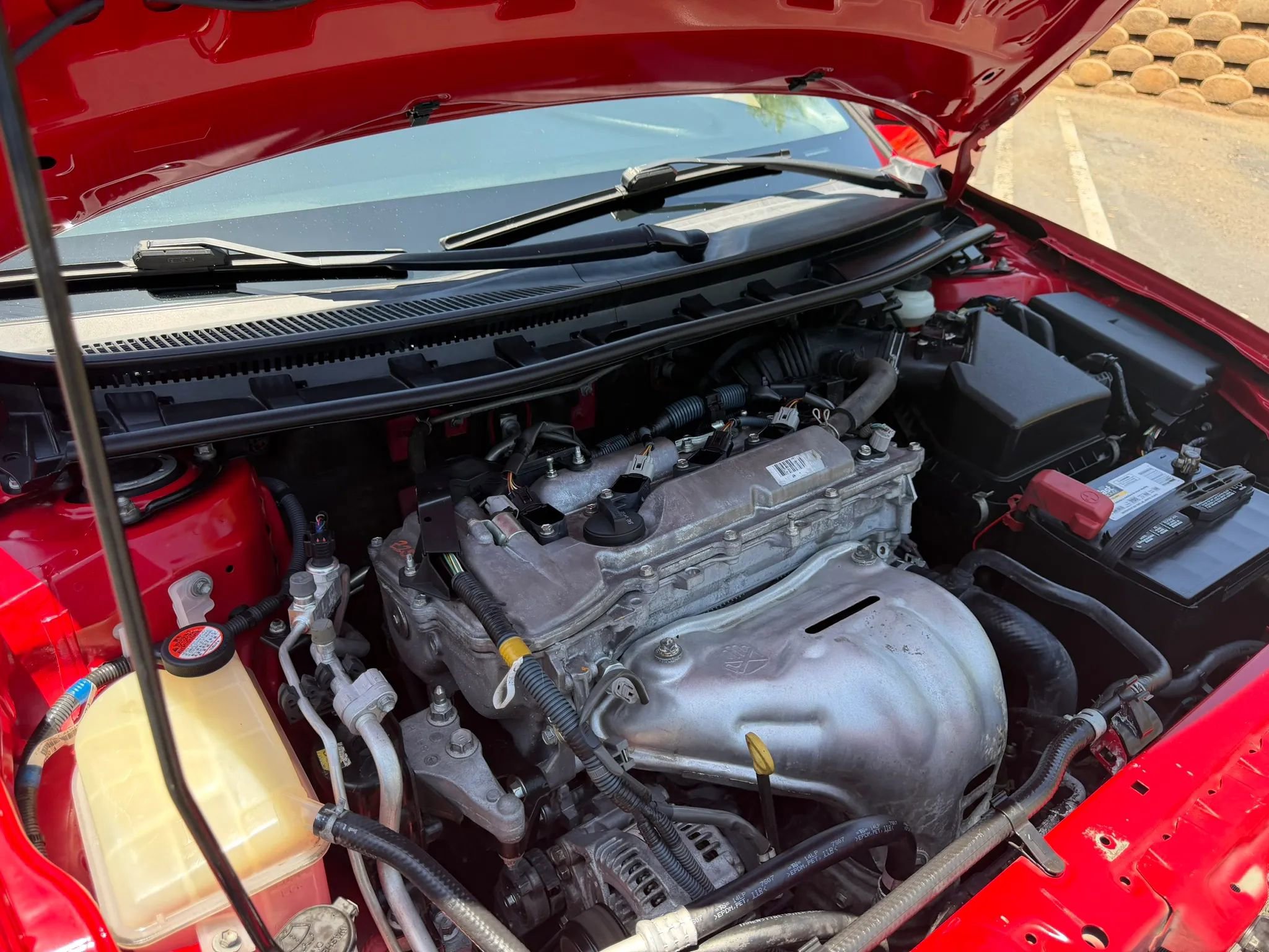 Used 2016 Scion tC FWD image 31