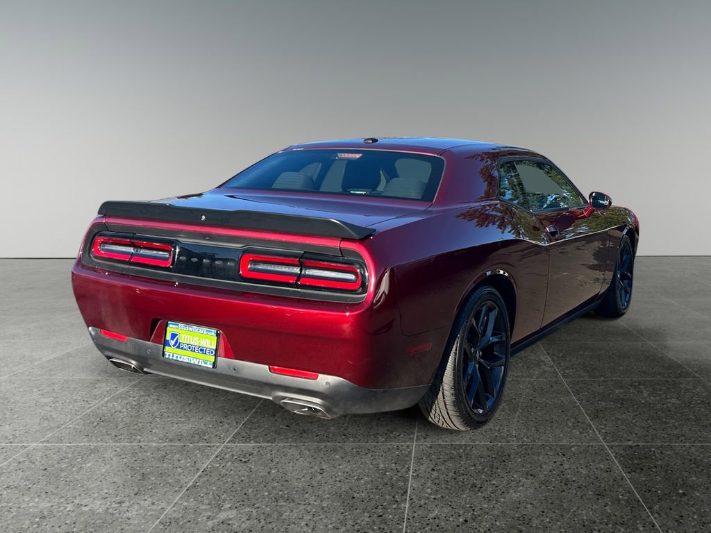 Used 2021 Dodge Challenger R/T w/ Blacktop Package image 7
