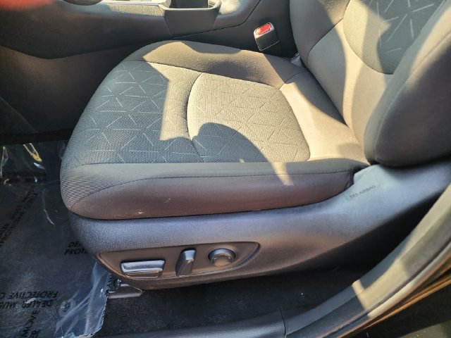 Used 2023 Toyota RAV4 XLE w/ Convenience Package AWD/4WD image 21