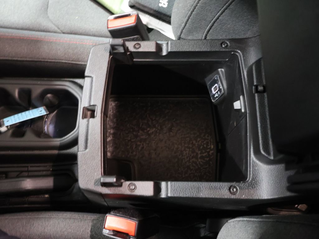 Used 2025 Jeep Wrangler Unlimited Rubicon image 29