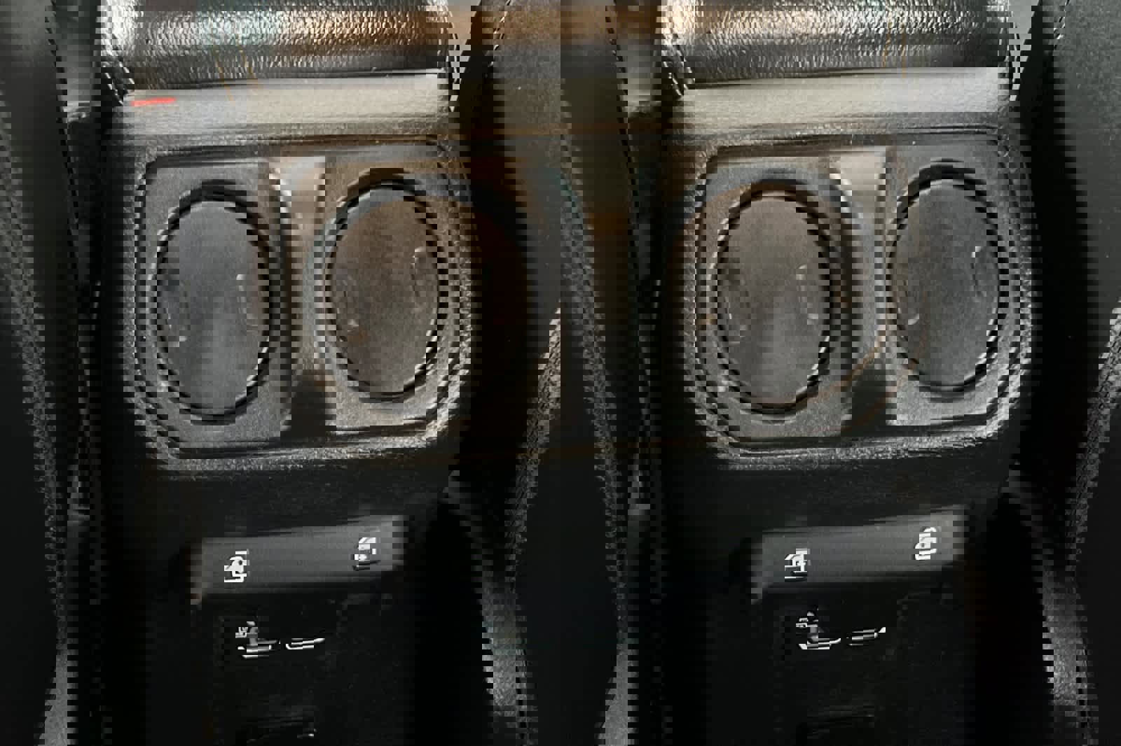 Used 2021 Jeep Wrangler Unlimited Sahara image 14