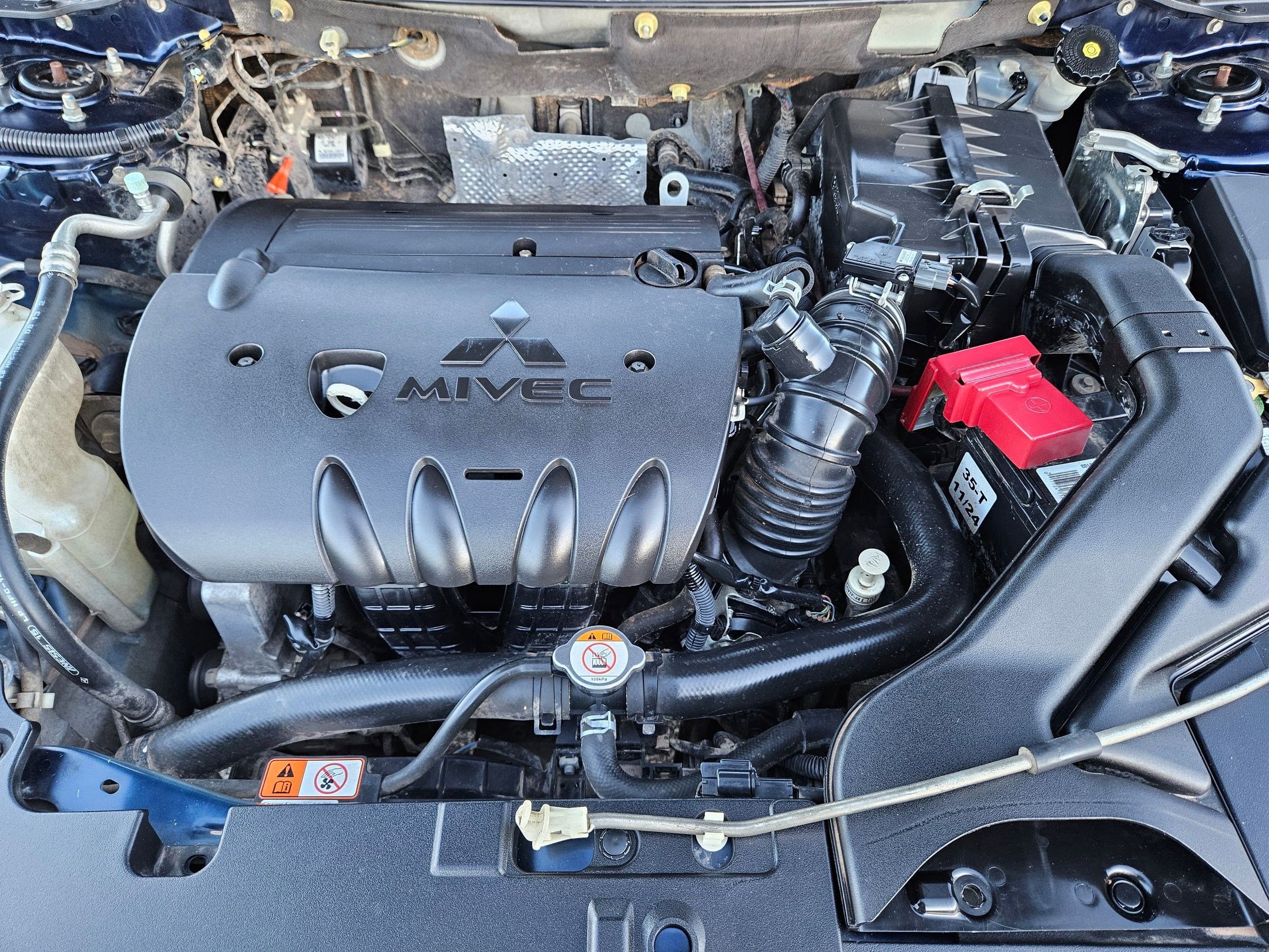 Used 2014 Mitsubishi Lancer ES image 33