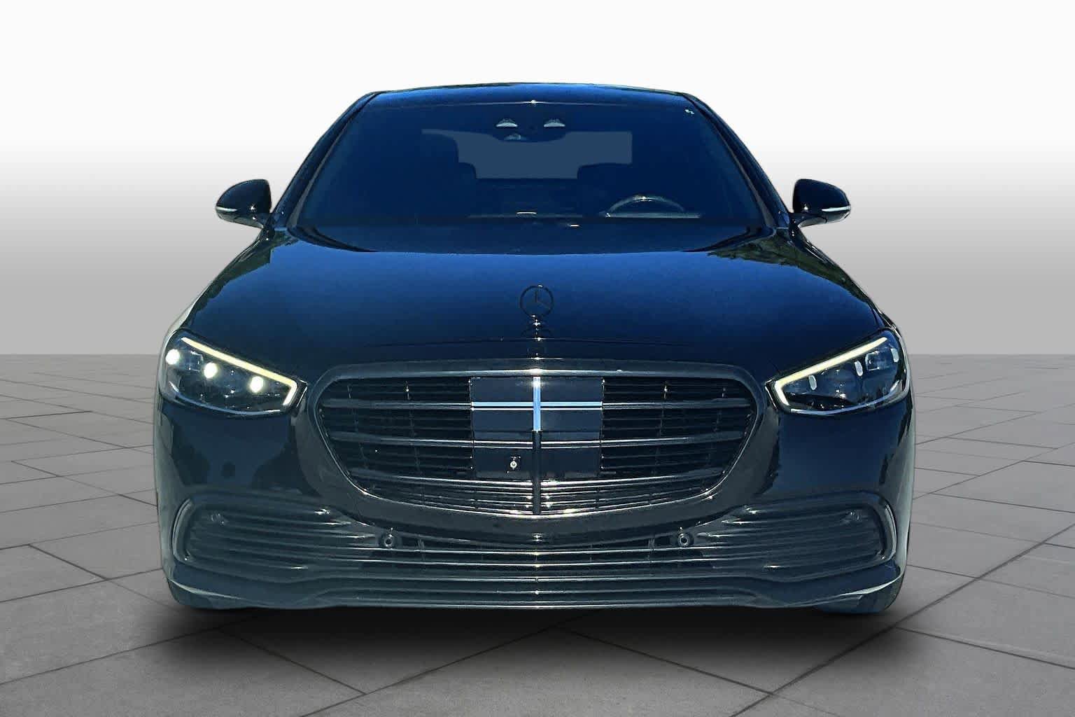 Used 2022 Mercedes-Benz S 580 4MATIC Sedan image 4