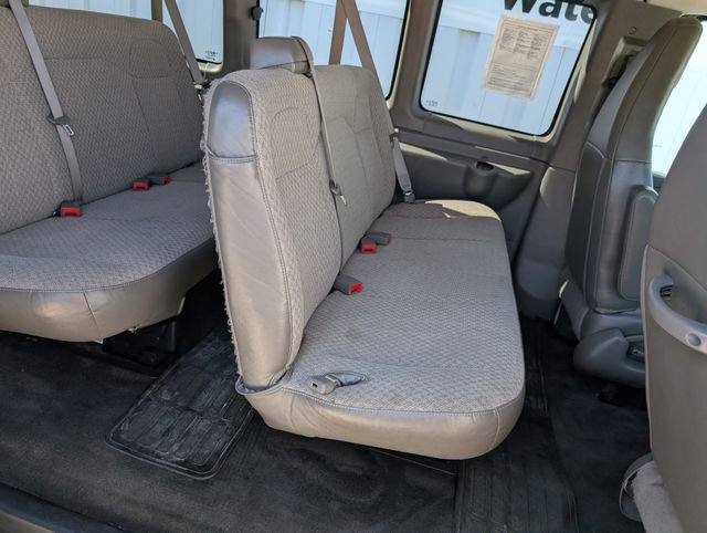Used 2016 Chevrolet Express 3500 LT w/ LT Preferred Equipment Group RWD image 22