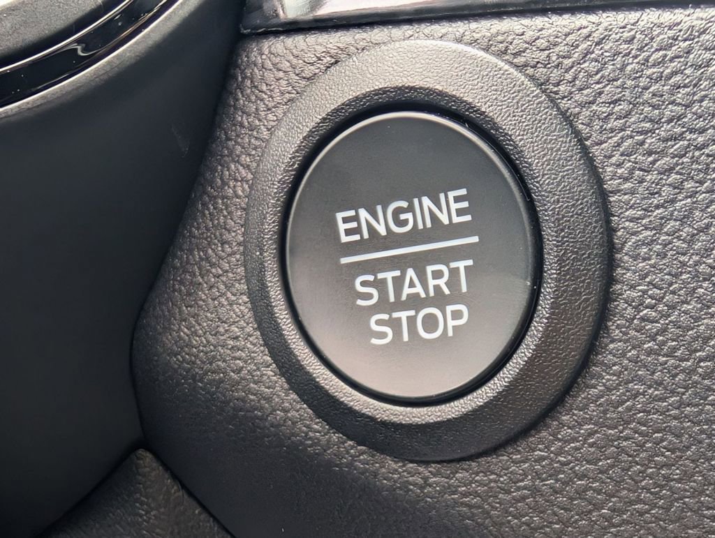 New 2026 Ford Escape ST-Line w/ Cold Weather Package image 39