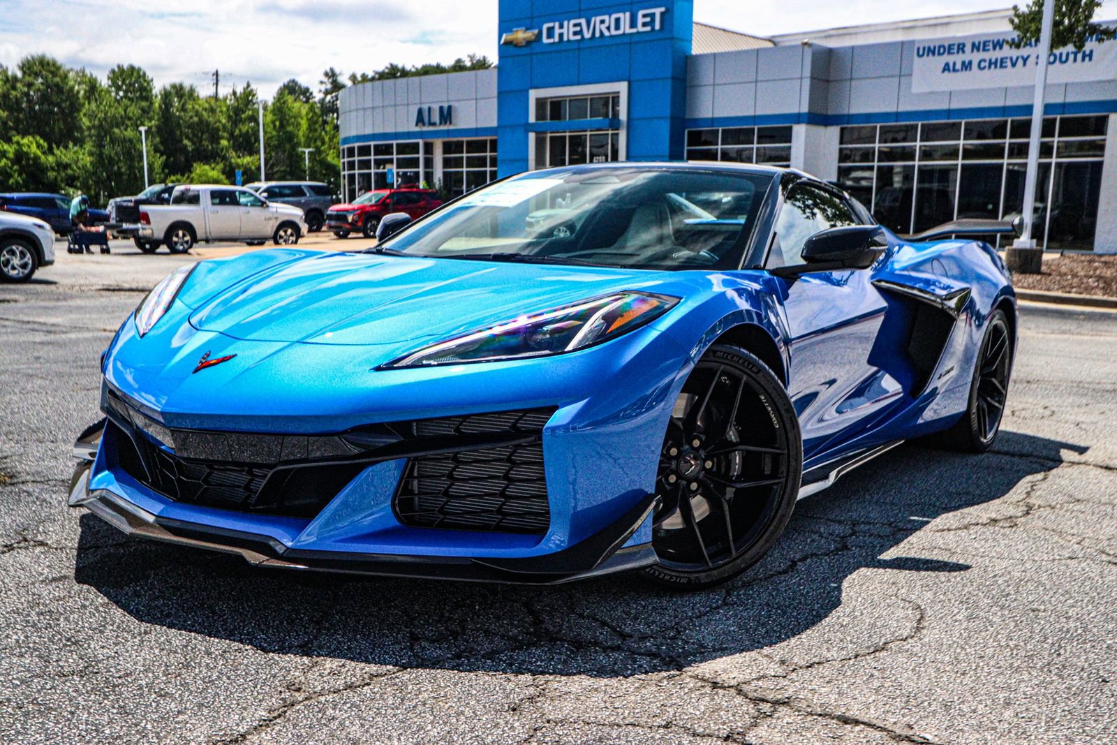 New 2025 Chevrolet Corvette Z06 w/ Battery Protection Package