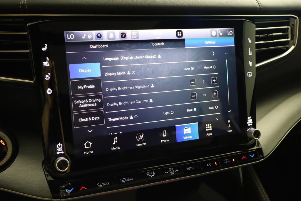 New 2026 Jeep Grand Wagoneer L Limited AWD/4WD image 40