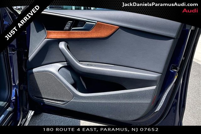 Used 2023 Audi A4 2.0T Premium w/ Convenience Package AWD/4WD image 16
