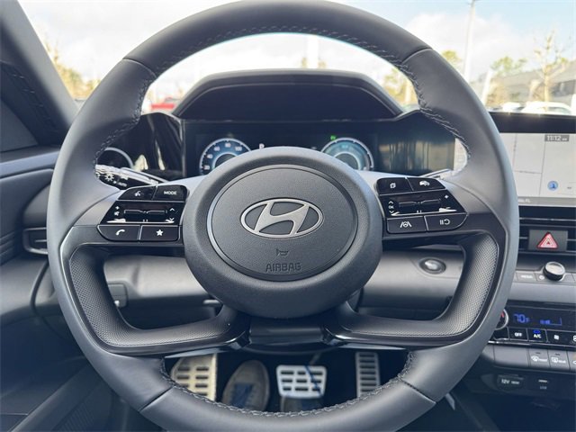 New 2025 Hyundai Elantra SEL image 21