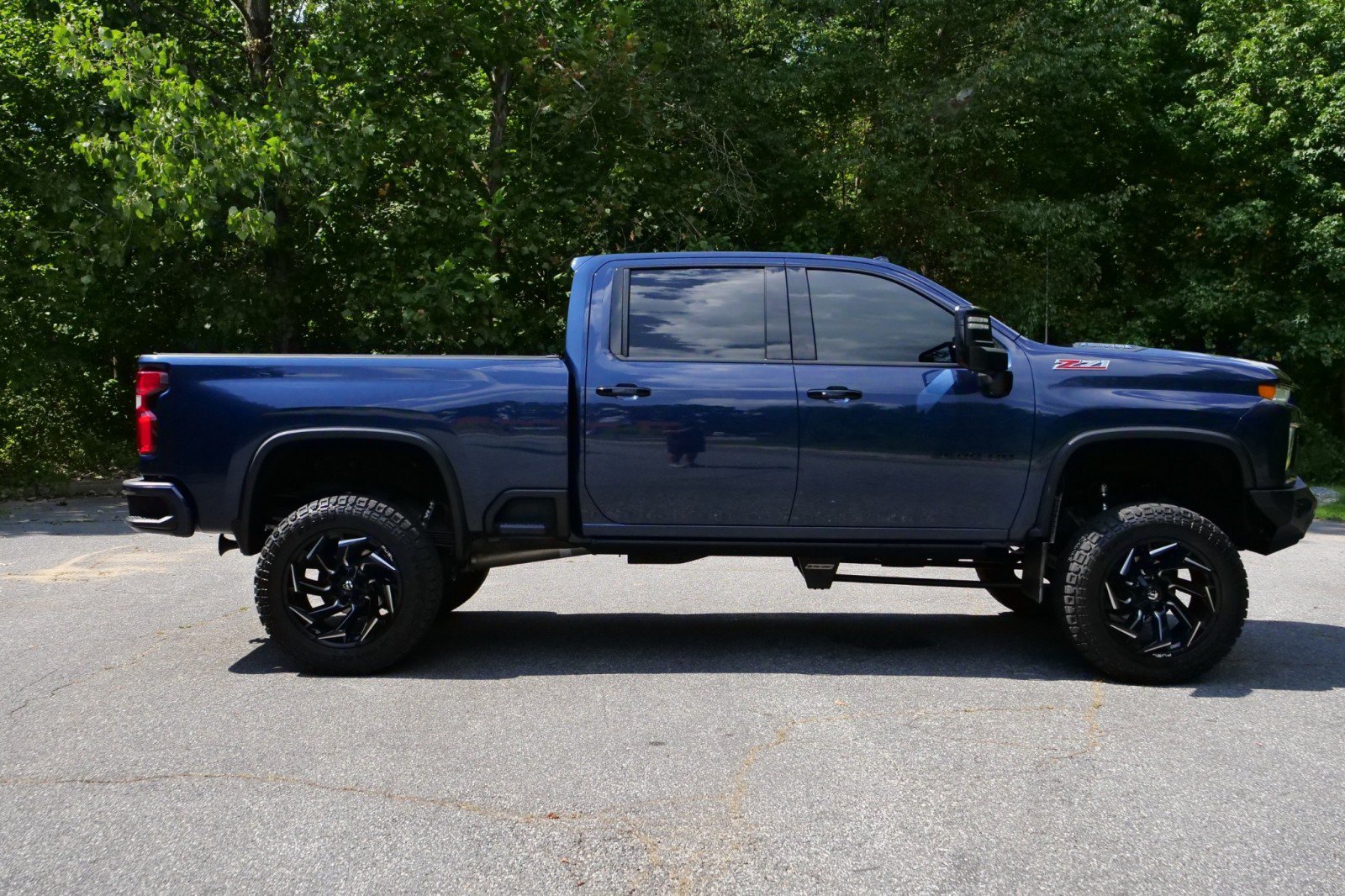 Used 2022 Chevrolet Silverado 2500 LTZ w/ LTZ Plus Package AWD/4WD image 58