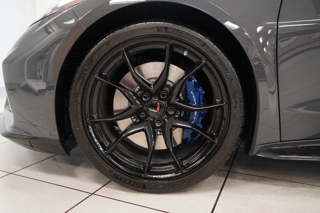 New 2027 Chevrolet Corvette Grand Sport w/ Z52 Sport Performance Package RWD image 16