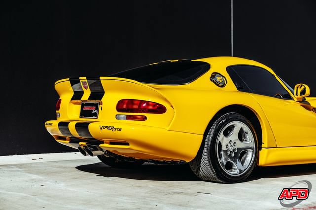 Used 2001 Dodge Viper GTS RWD image 51