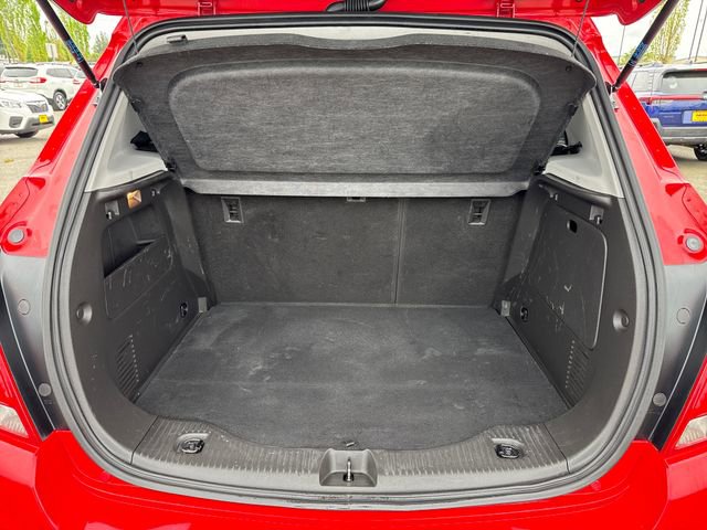 Used 2020 Chevrolet Trax Premier FWD image 12