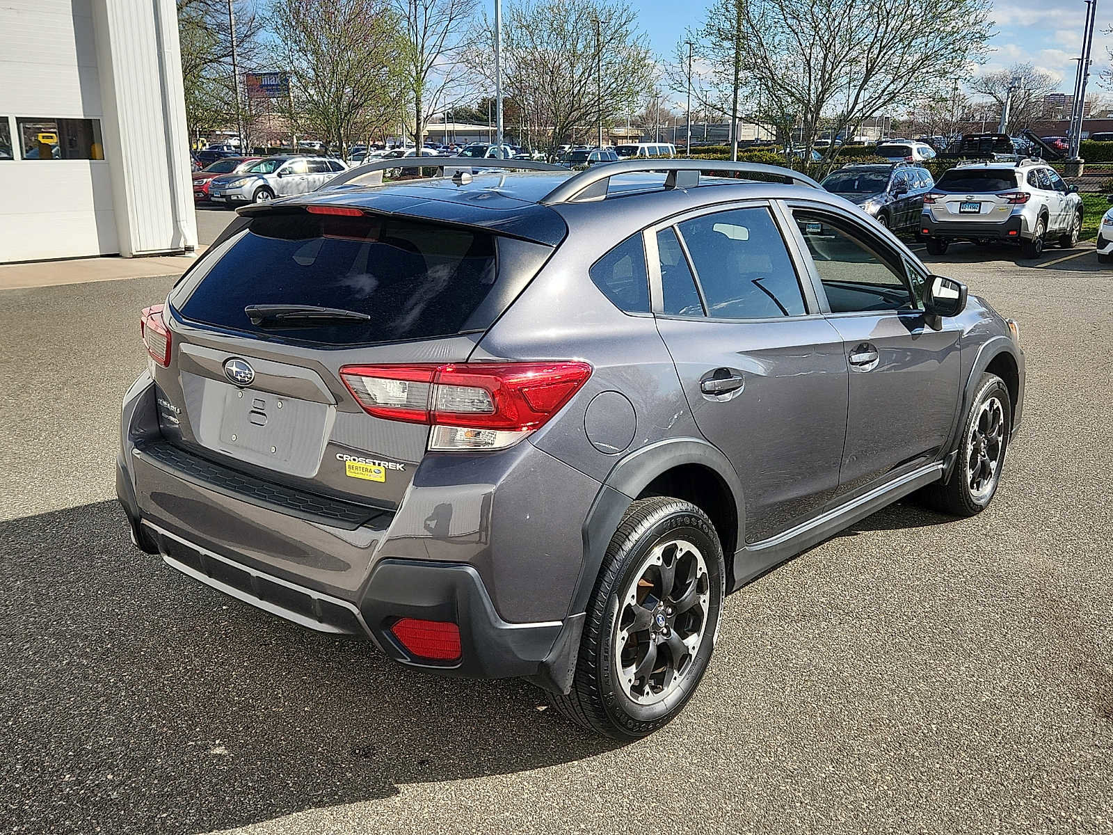 Used 2021 Subaru Crosstrek 2.0i image 6